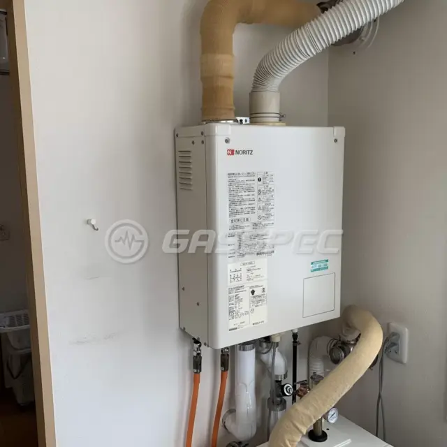 交換前の石油給湯器 ノーリツ OTQ-G4702SAWFF