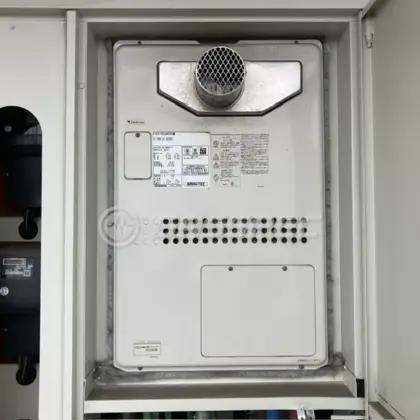 施工前の暖房熱源機（GTH-2417AWX3H-T）