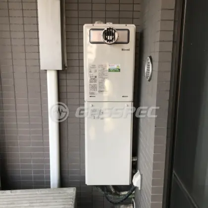 施工後の給湯器（リンナイ RUJ-A2400T-L）