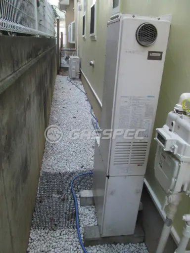 施工前の暖房熱源機（AT-4201ACSAW3Q）