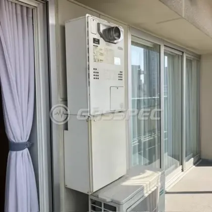施工前の暖房熱源機（GTH-C2440AWX6H-TF）