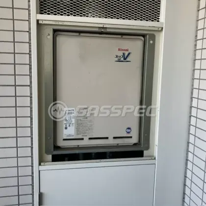 施工前の給湯器（RUF-A2400SAU(A)）