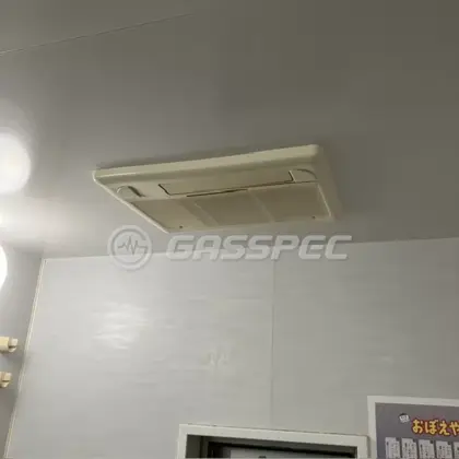 施工前の浴室乾燥機（FD2811J3）
