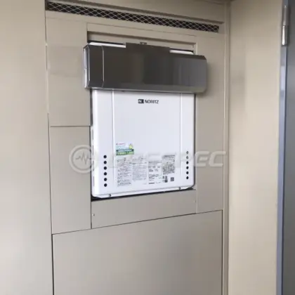 施工後の給湯器（ノーリツ GT-2460SAWX-1 BL）