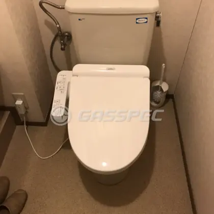 施工後の便座（TOTO TCF2222E#NW1）