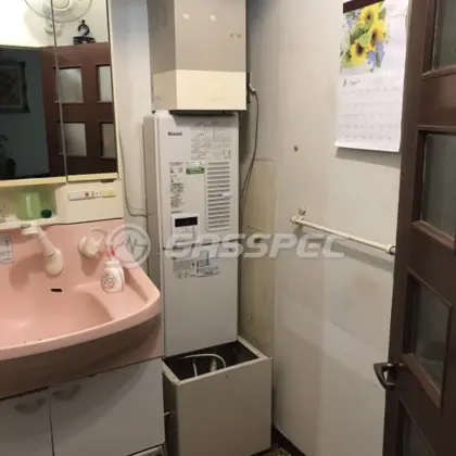 施工後の給湯器（リンナイ RUX-V1615SWFA(A)-E）