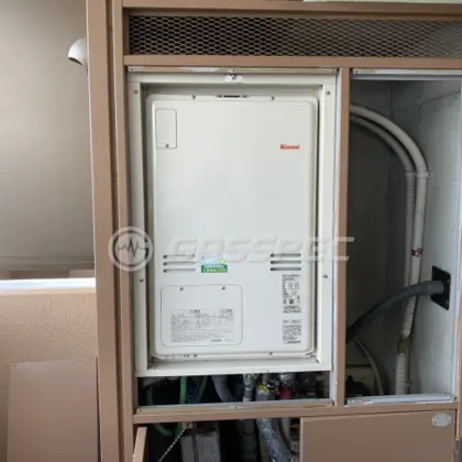 施工後の暖房熱源機（リンナイ RUFH-A2400AU2-3）