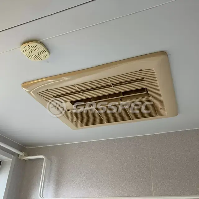 交換前の浴室乾燥機（ハーマン FD2809F1）