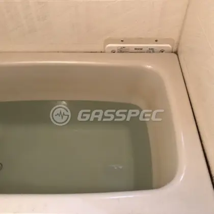 施工後の給湯器（リンナイ RUF-HA163A-E）