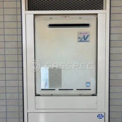 施工前の給湯器（RUF-A2400SAW）
