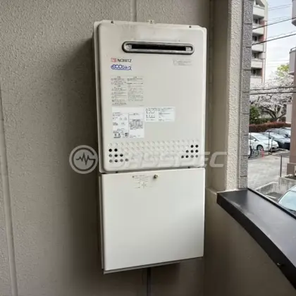 施工前の給湯器（GT-C2452AWX）