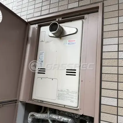 施工前の暖房熱源機（RUFH-K2403SAT2-3）