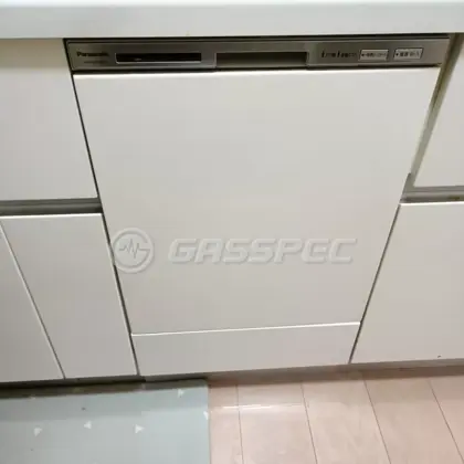 施工前のビルトイン食洗機（SP45MD2W）