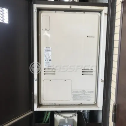 施工前の暖房熱源機（RUFH-V2403AU2-3(A)）