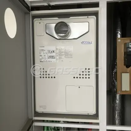 施工前の暖房熱源機（GTH-C2436SAWX3H-T）