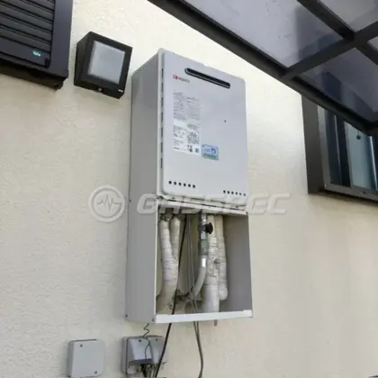 施工前の給湯器（GT-2460AWX）