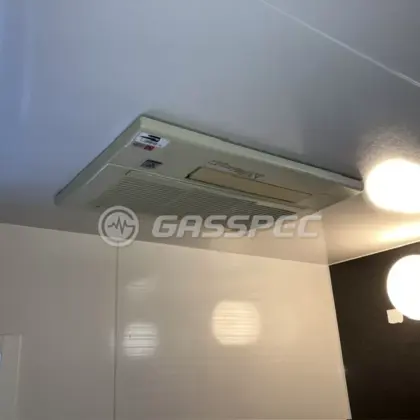 施工前の浴室乾燥機（RBH-C333K1SNP）