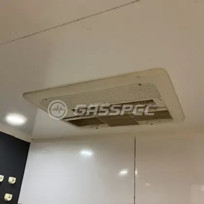 施工前の浴室乾燥機（FD2810J3M）