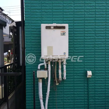 施工前の給湯器（RUF-V2401SAW）