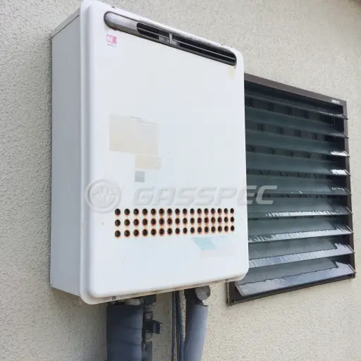 交換前の給湯器（ノーリツ GT-202AW）
