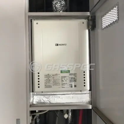 施工後の給湯器（ノーリツ GT-2460AWX-H-1 BL）