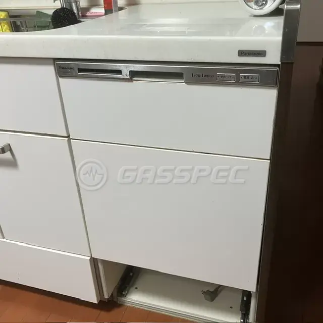 交換前のビルトイン食洗機（パナソニック SP45MD2WD）