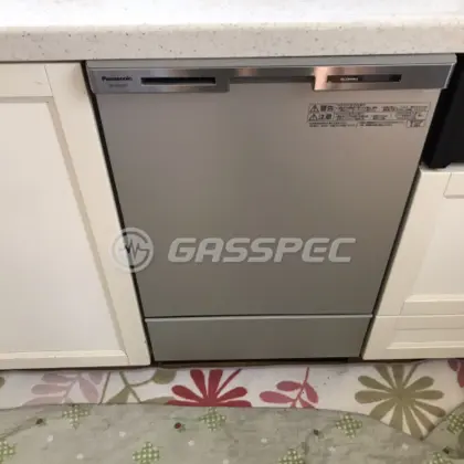 施工後のビルトイン食洗機（パナソニック NP-45MC6T）