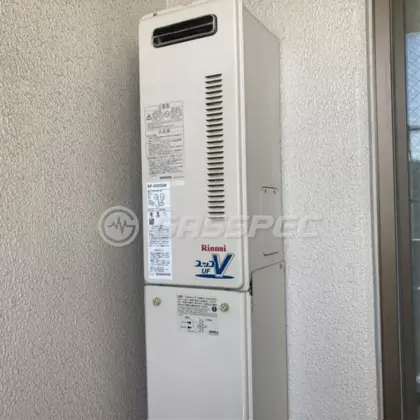 施工前の給湯器（RUF-VS2005SAW）