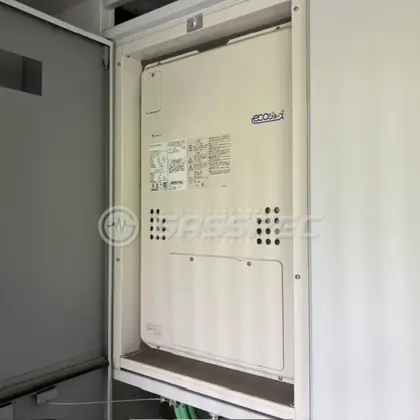 施工前の暖房熱源機（GTH-C2448AW3H-H）