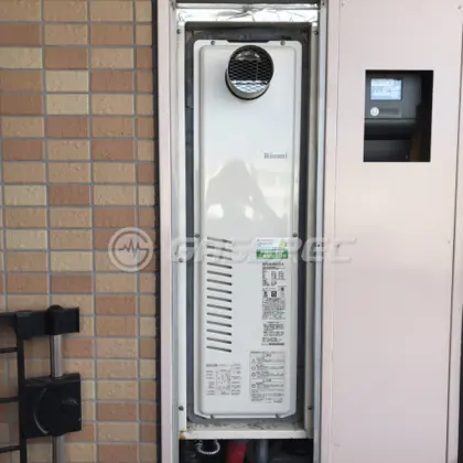 施工後の暖房熱源機（リンナイ RUFH-SA2400AT2-6）