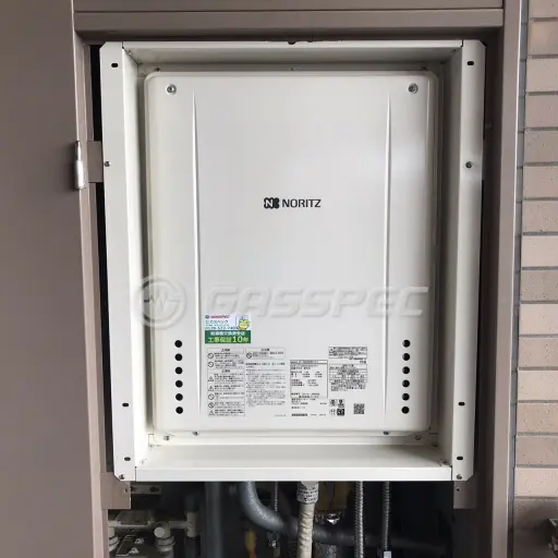 交換後の給湯器（ノーリツ GT-2460SAWX-H-1 BL）
