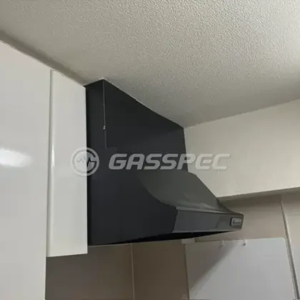 施工前のレンジフード