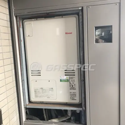 施工後の暖房熱源機（リンナイ RUFH-A2400AU2-3）