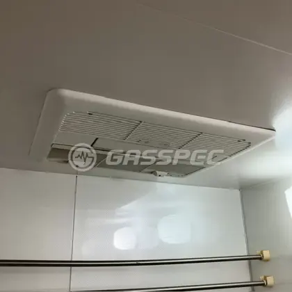 施工前の浴室乾燥機（FD2810J3M）
