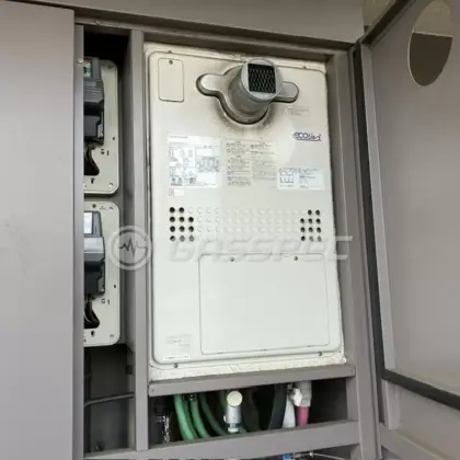 施工前の暖房熱源機（GTH-C2447SAW3H-T-2）