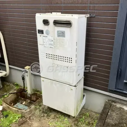 施工前の給湯器（GTH-2417AWXD）