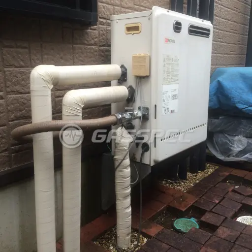 交換前の給湯器（ノーリツ GT-2422SARX）