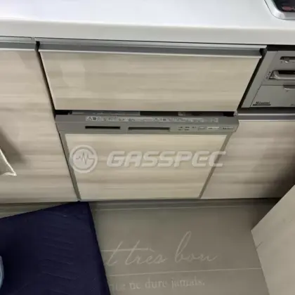 施工前のビルトイン食洗機（NP-45RS5SAA）