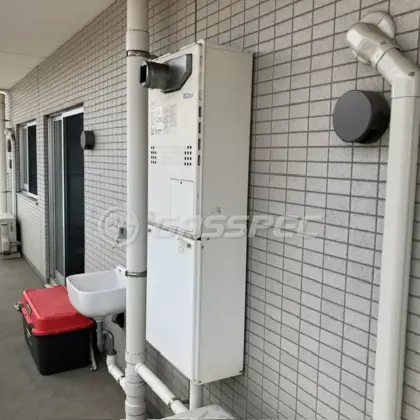 施工前の暖房熱源機（GTH-C2439SAWX3H-T）