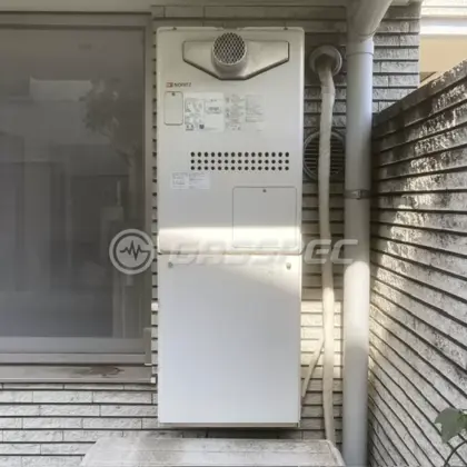 施工前の暖房熱源機（GTH-2444AWX3H-T）