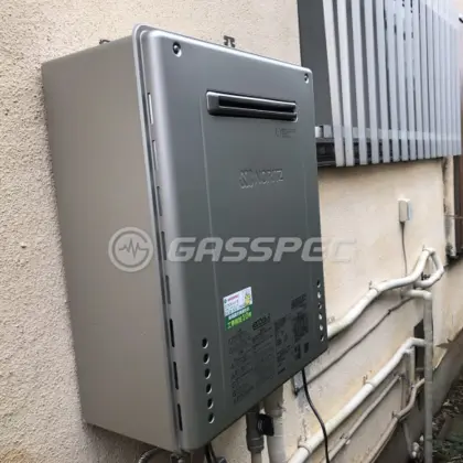 施工後の給湯器（ノーリツ GT-C2062SAWX BL）