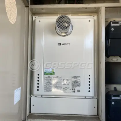 施工後の給湯器（ノーリツ GT-2460AWX-T-1 BL）