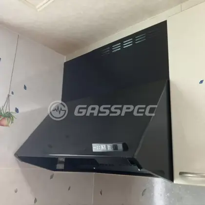 施工前のレンジフード（QG75SBC1A）