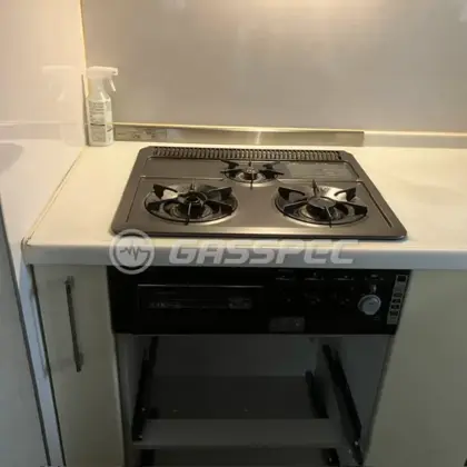 施工前のビルトインガスコンロ（QG1MH21F1）
