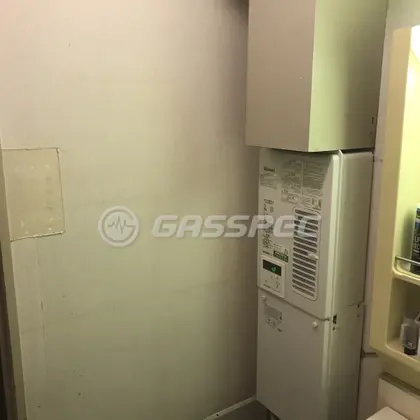 施工後の給湯器（リンナイ RUX-V1615SWFA(A)-E）