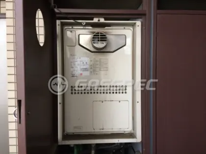 施工前の暖房熱源機（GTH-2413AWXH-T）