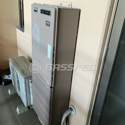 施工前の暖房熱源機（AT-4200ARSAW3Q-56）