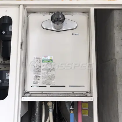 施工後の給湯器（リンナイ RUF-A2405SAT-L(B)）