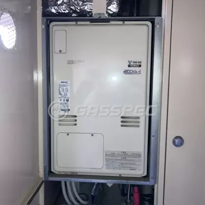 施工前の暖房熱源機（RUFH-K2400AU2-6）