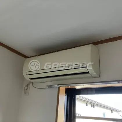 施工前のエアコン